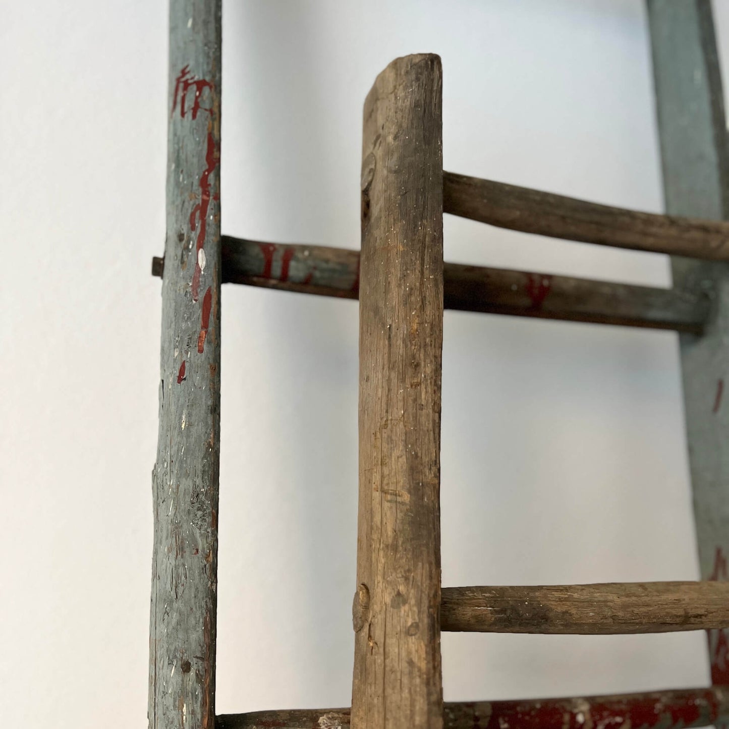 Blue ladder - 3 rungs - Vintage