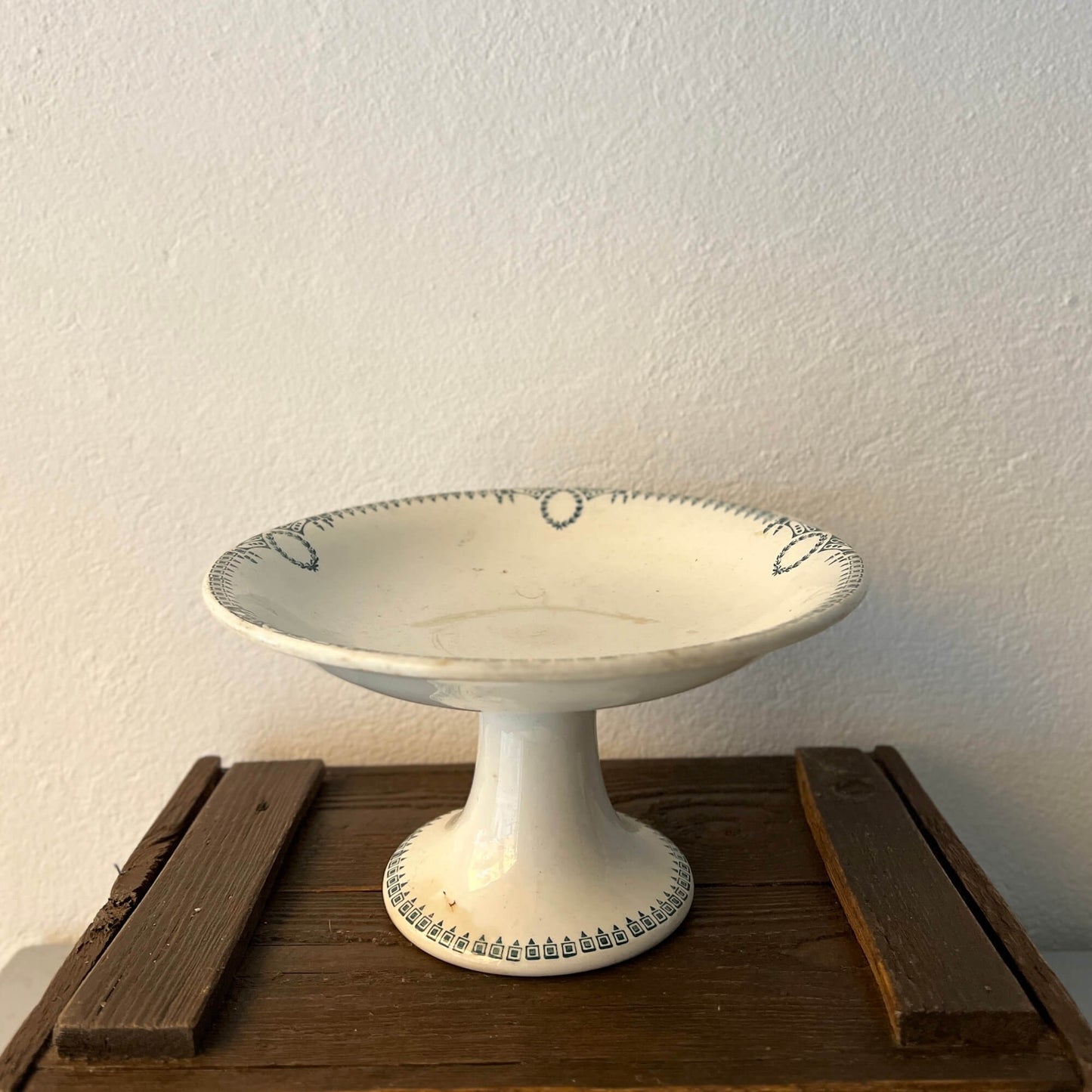Stand - French Porcelain St Amande - Vintage