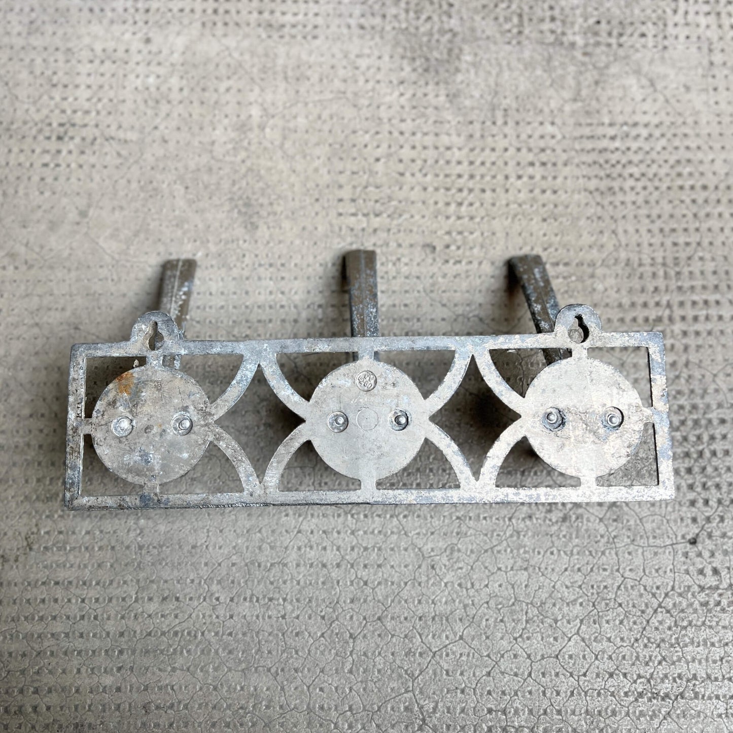 Appendino 3 ganci - Alluminio - Vintage