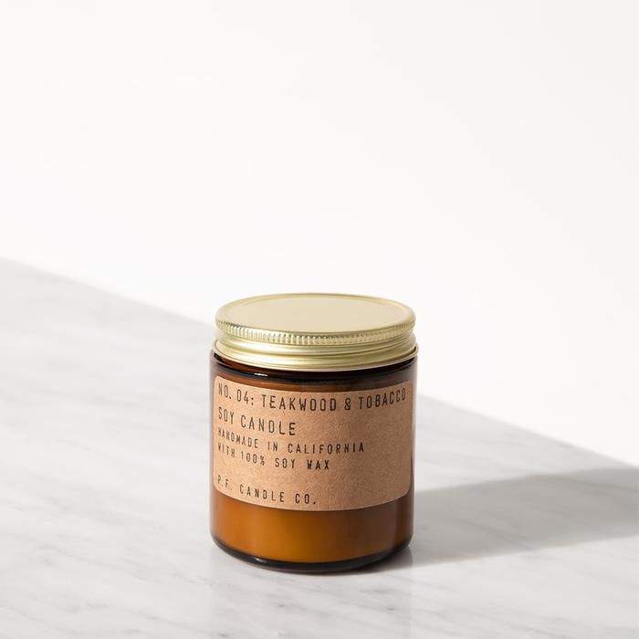 N.04 Teakwood & Tobacco - P.F. Candle Co PF Candle Co Mini 20/25 ore