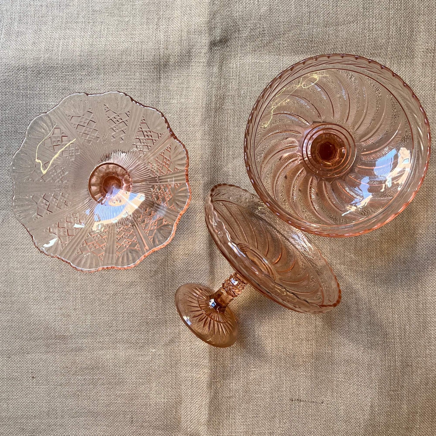 Alzata in vetro - Rosa - Vintage