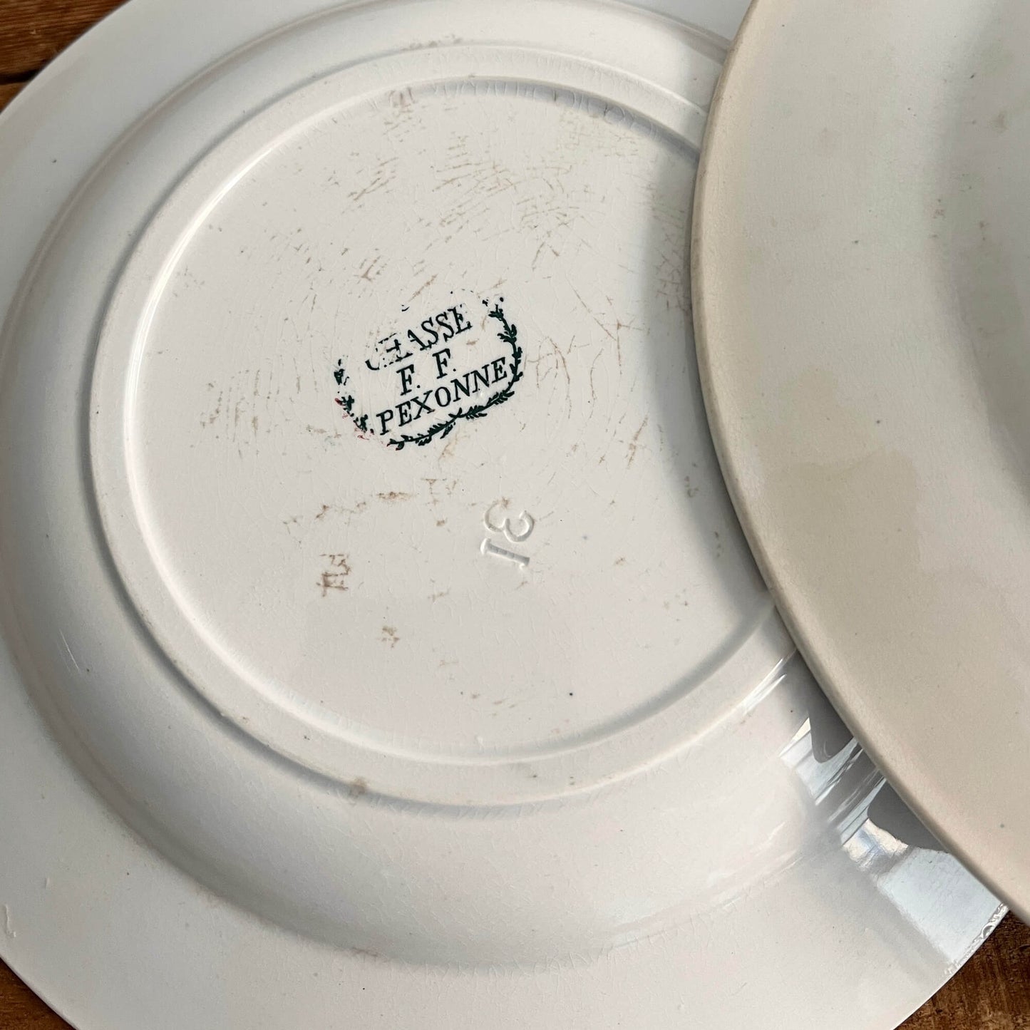 Assorted Bottom Plates - Terre de fer - Vintage