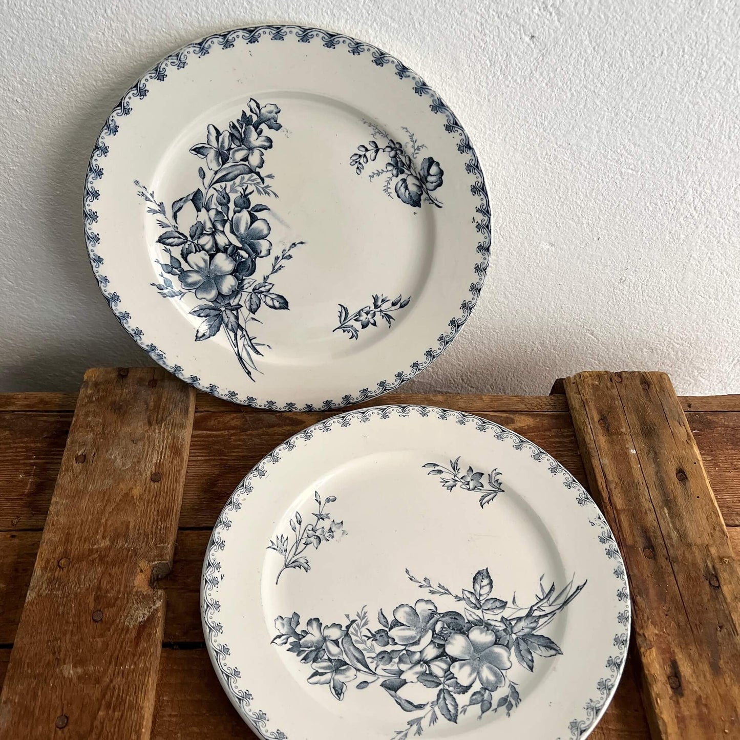 Assorted Flat Plates - Terre de fer - Vintage