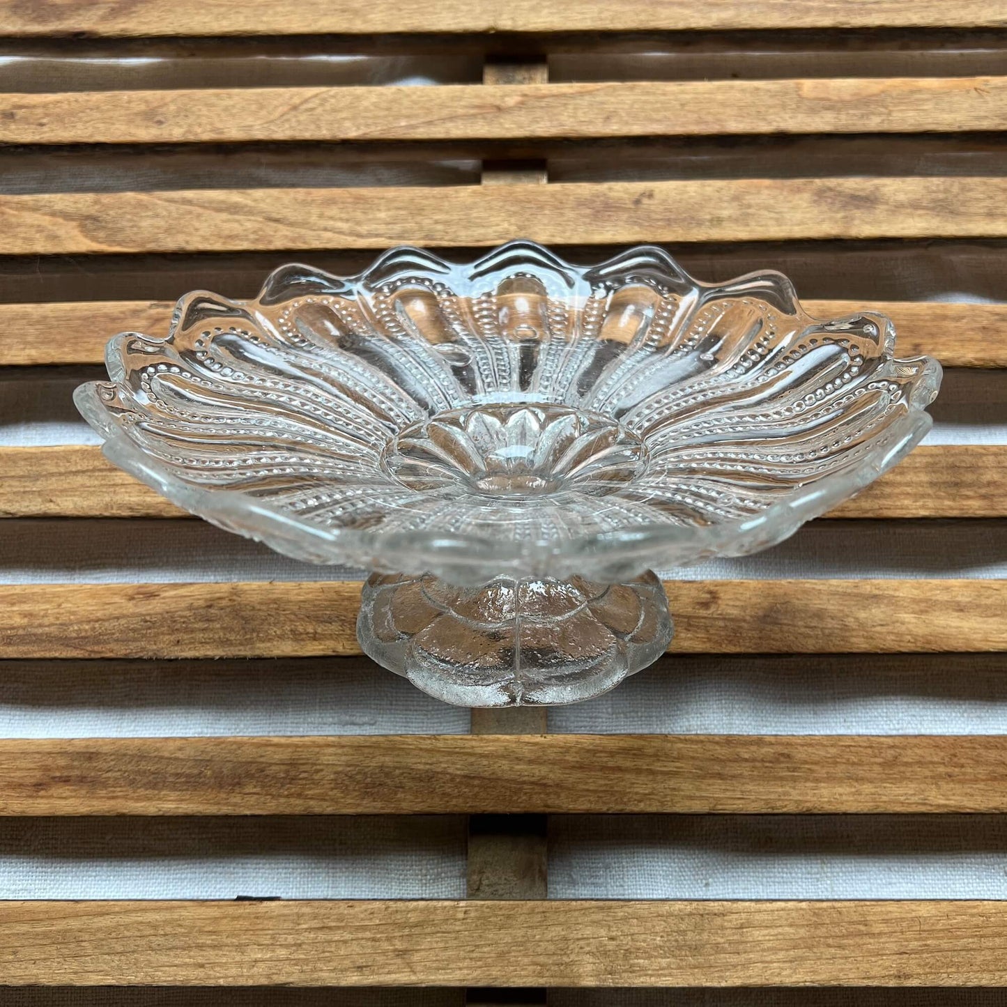 Glass cake stands - Assorted sizes - Vintage