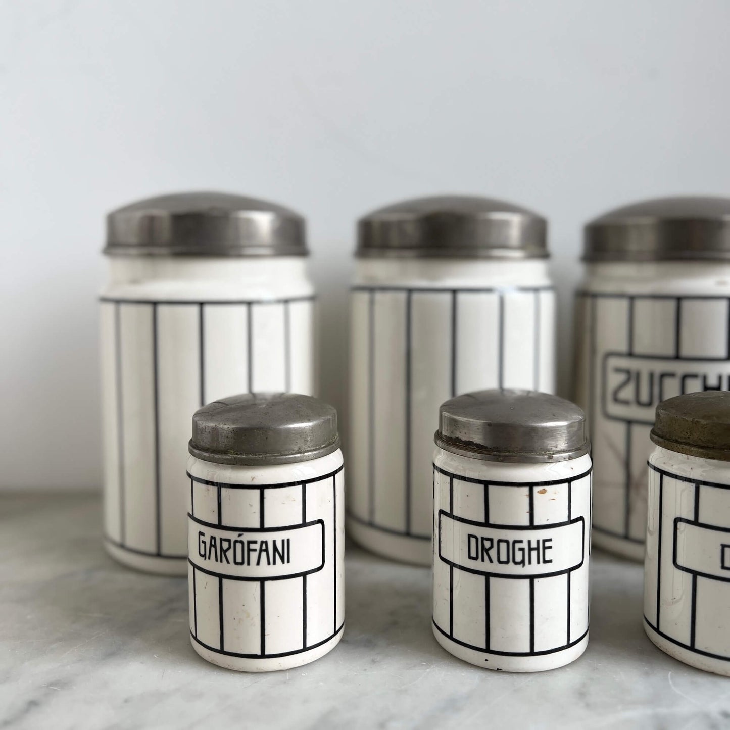 Barattoli Ceramica - B&W - Vintage