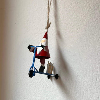 Santa - Monopattino