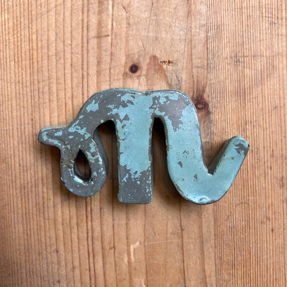 Iron Letters - Lowercase Italic