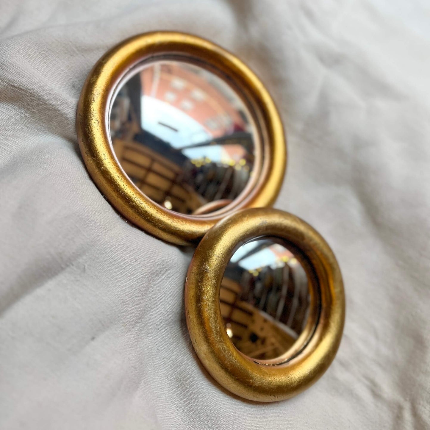 Convex mirror - Gold domed
