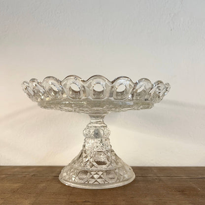 Glass Stand - Regal - Vintage