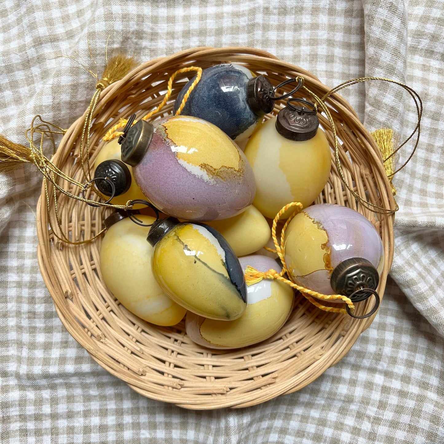 Colored eggs - glass - Decoration