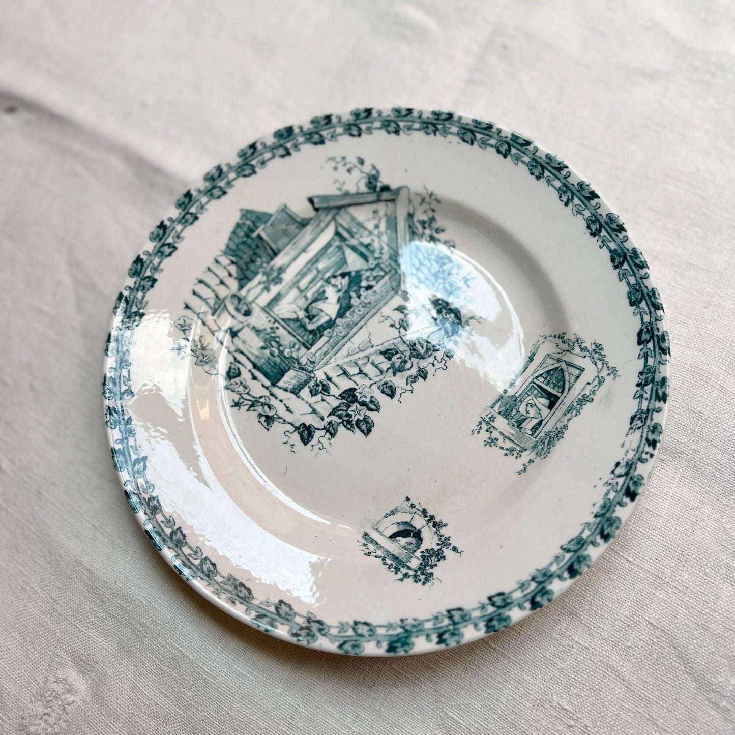 Raised flat plate - Terre de fer - Vintage