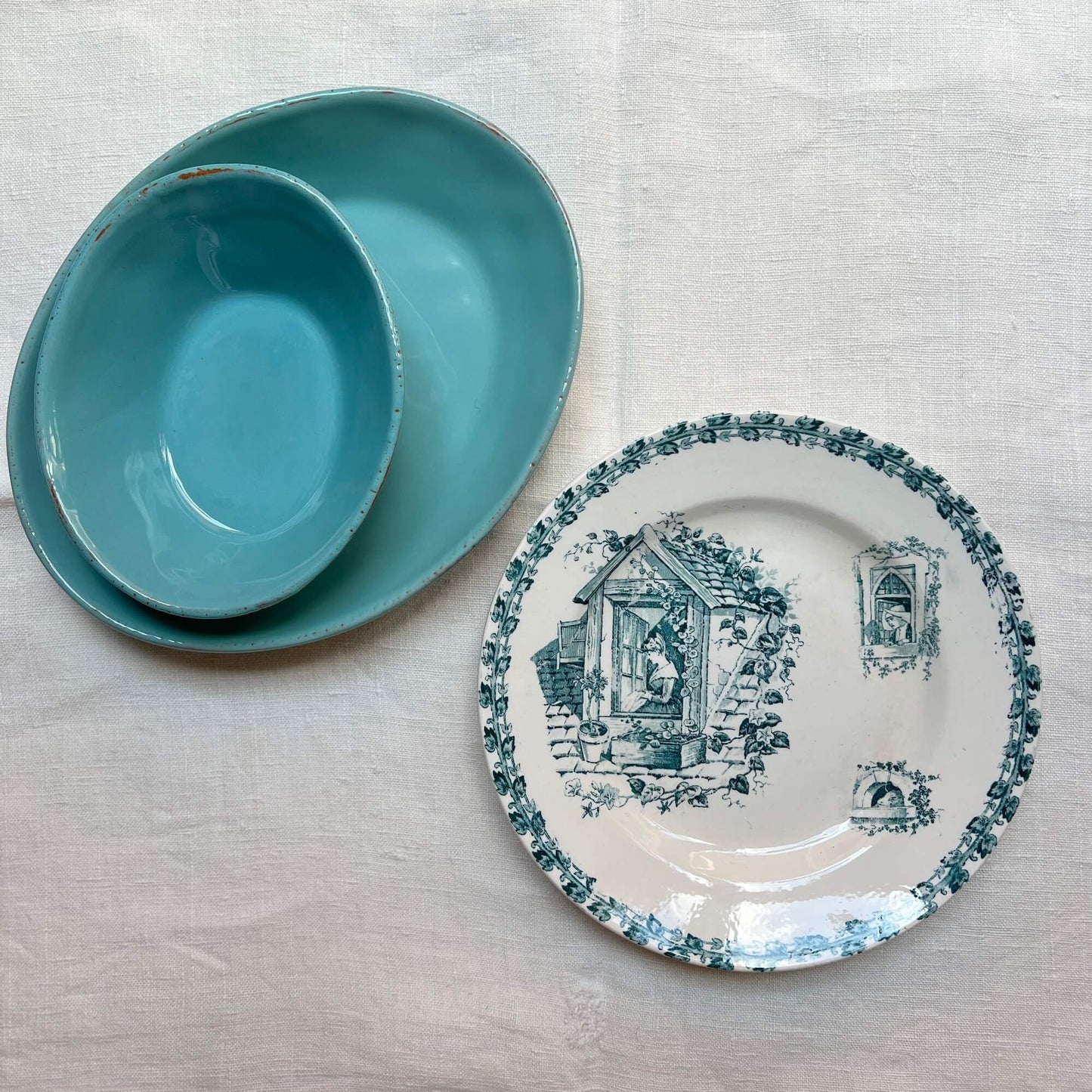 Raised flat plate - Terre de fer - Vintage