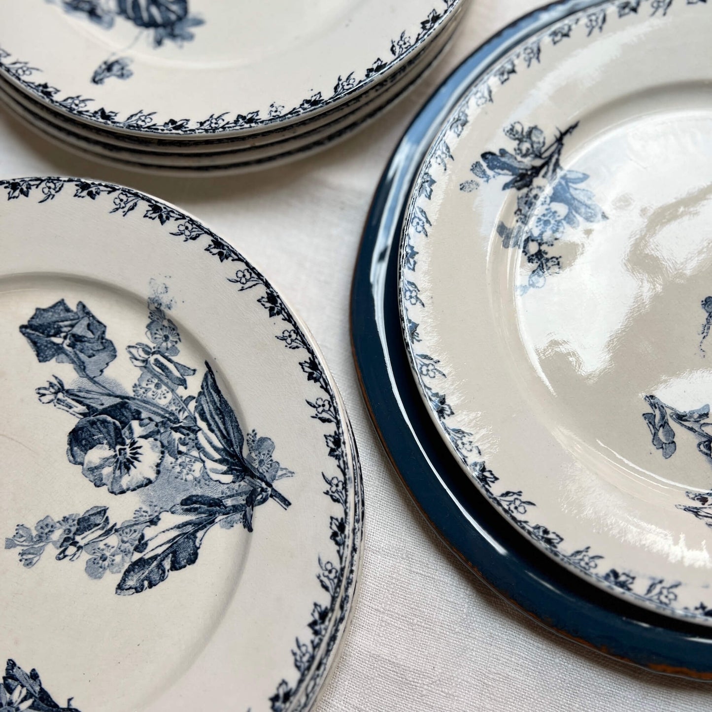 Dinner Plates - Violette - Terre de fer - Vintage