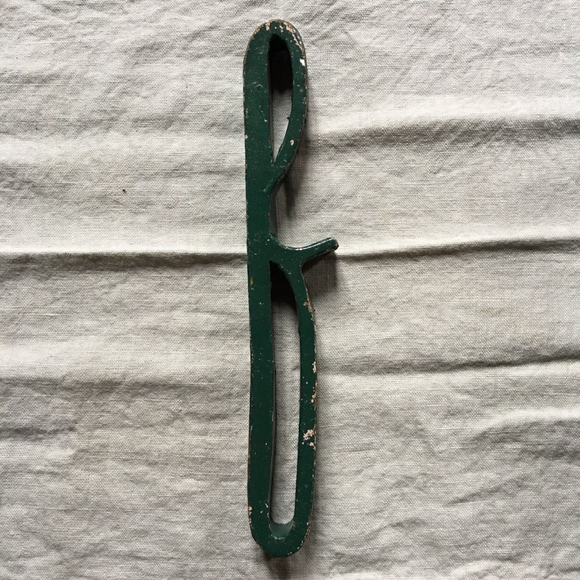 Lettere Ferro - Minuscolo Corsivo Madame Gioia Home f / 5-14-25cm (in base alla lettera)