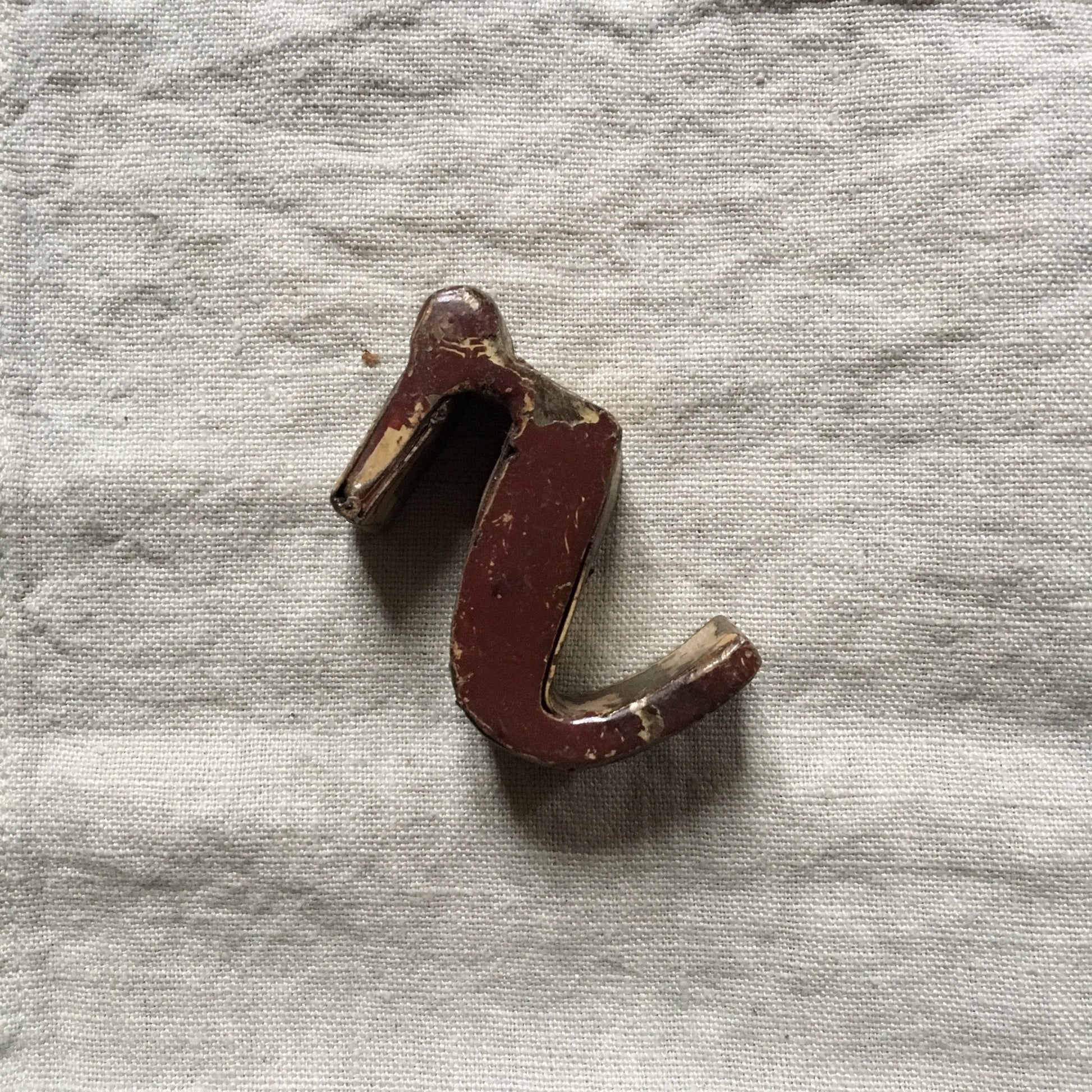 Lettere Ferro - Minuscolo Corsivo Madame Gioia Home r / 5-14-25cm (in base alla lettera)