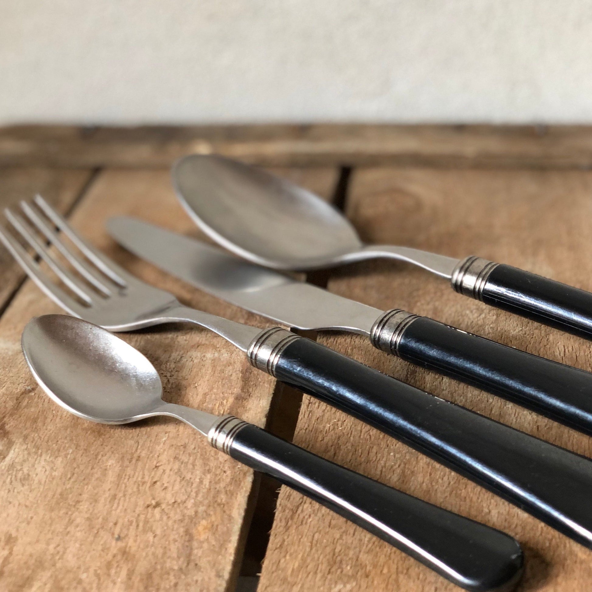 Servizio Set Di Posate 24 Pezzi In Acciaio Inox Rivadossi Sandro Giulietta Grigio Servizio Set Di Posate 24 Pezzi In Acciaio Inox Rivadossi Sandro Giulietta Grigio