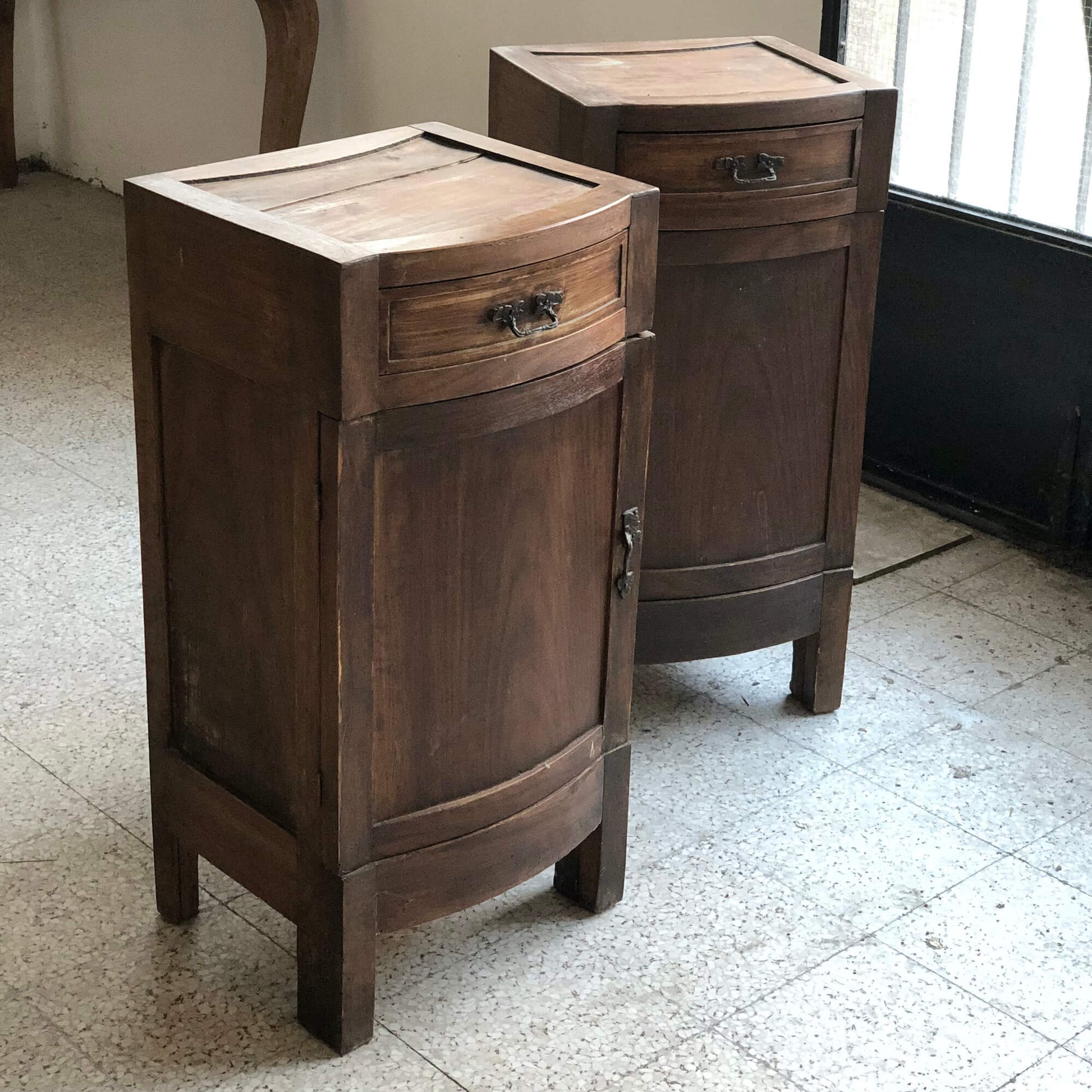 SET 2 Comodini - Vintage Vintage P36 L39 H82cm