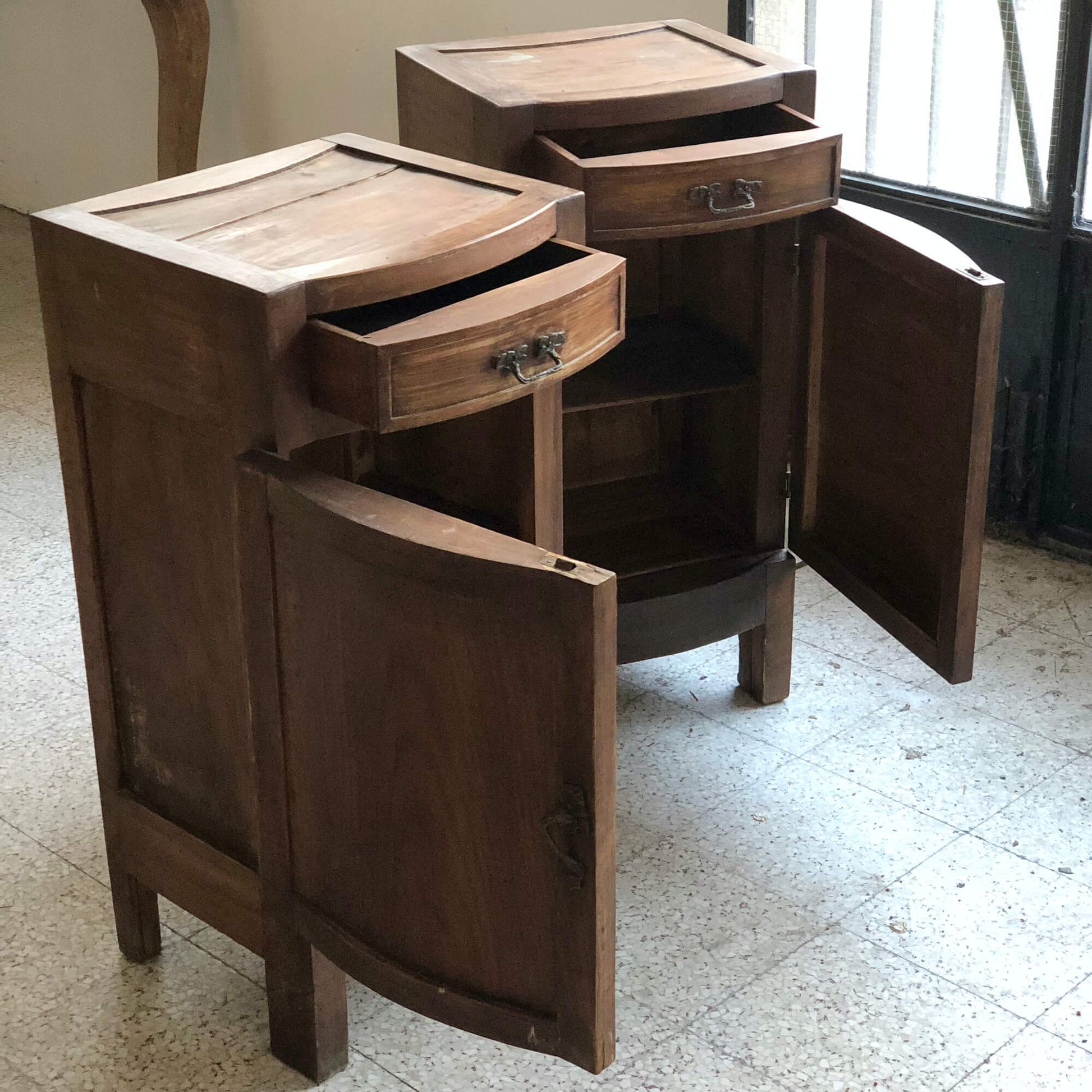 SET 2 Comodini - Vintage Vintage P36 L39 H82cm